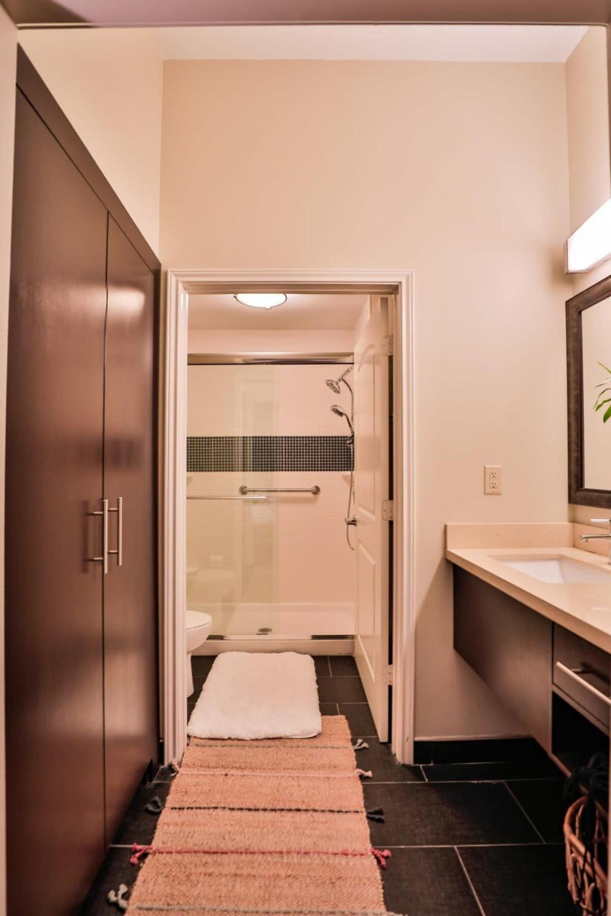 Free Parking Free Wifi With Kitchen Washer Dryer Relux Studio Group 2 Apartment Houston Ngoại thất bức ảnh